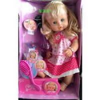 bebe con acccesorios